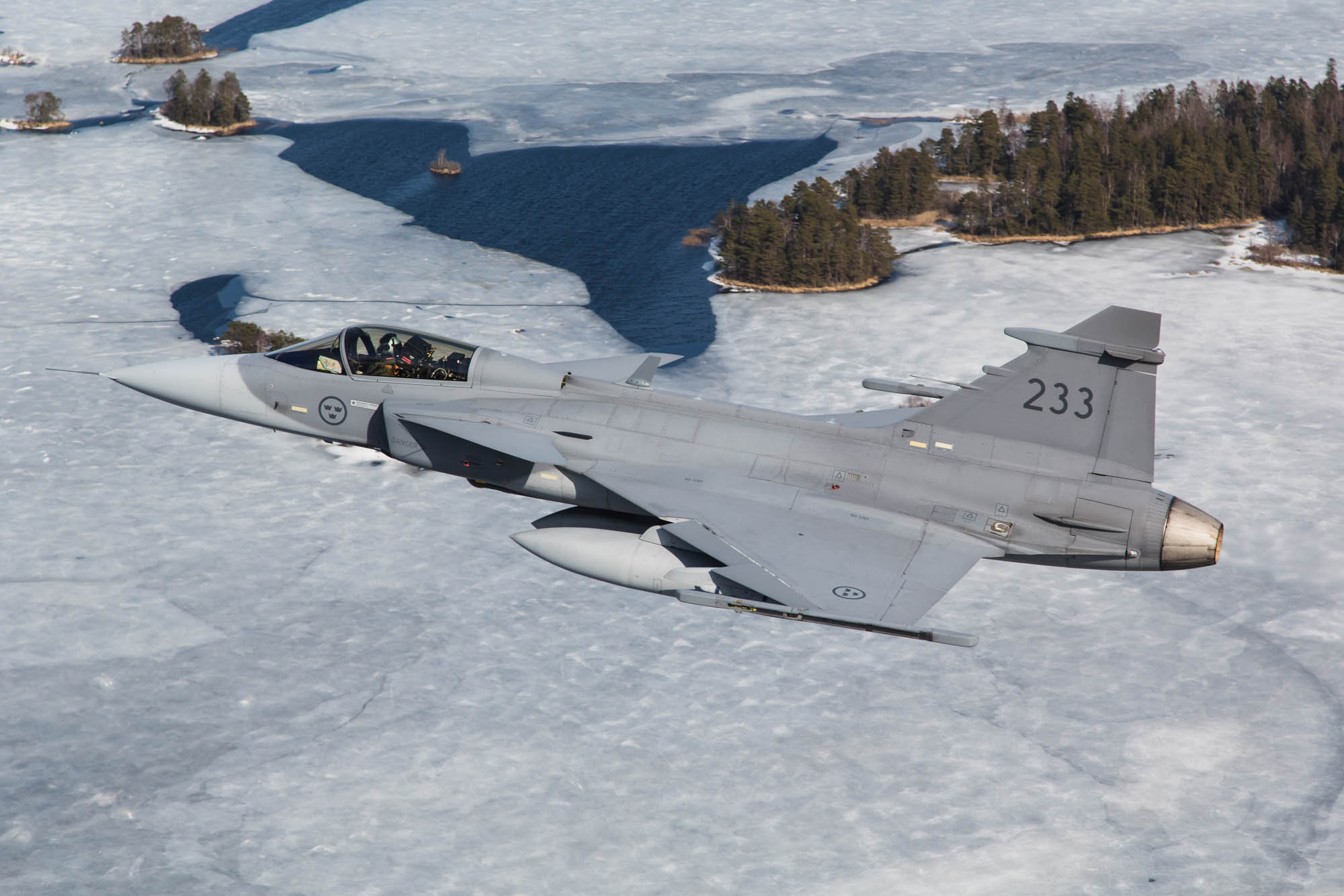 Aviation Photography low level flying