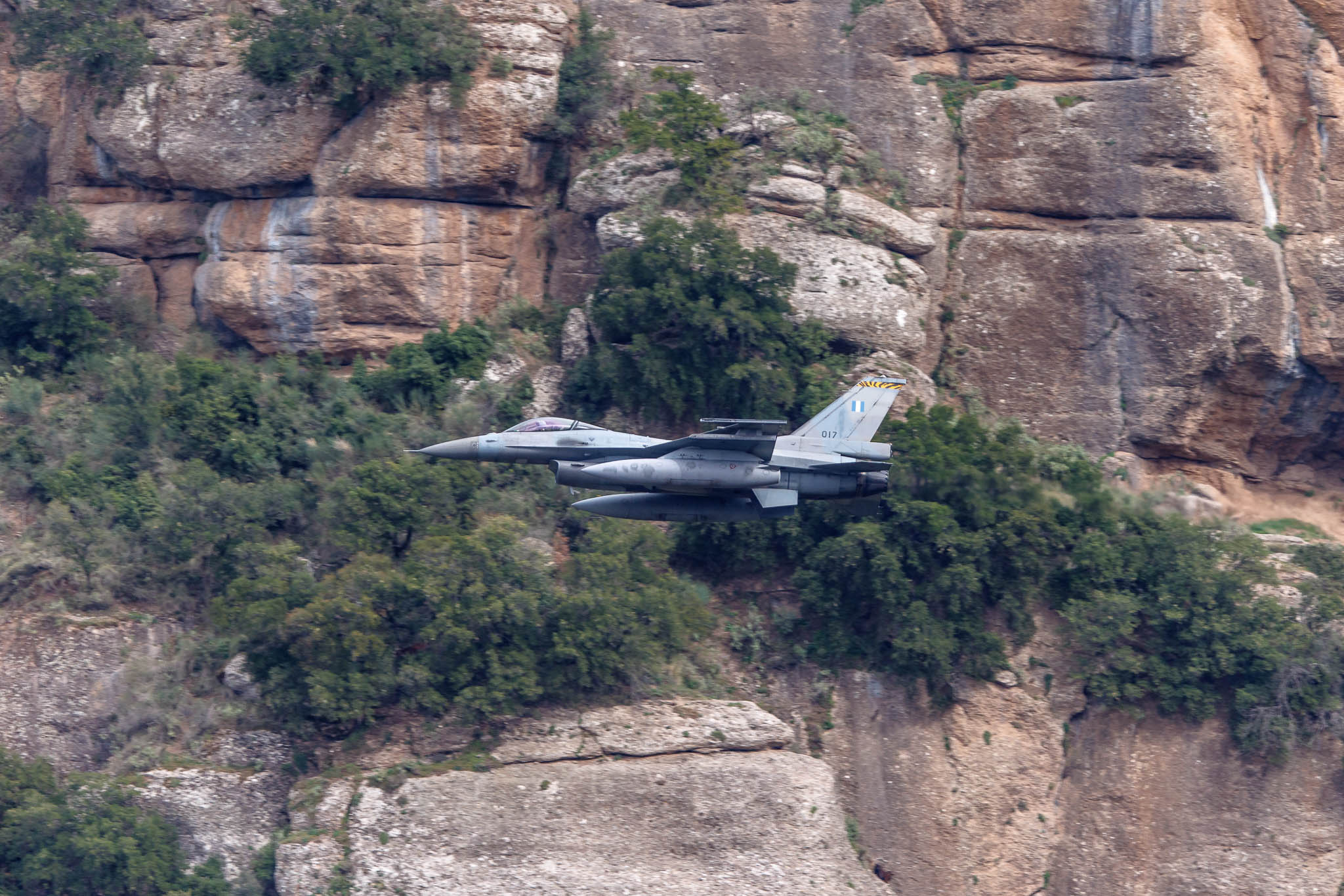 Aviation Photography low level flying