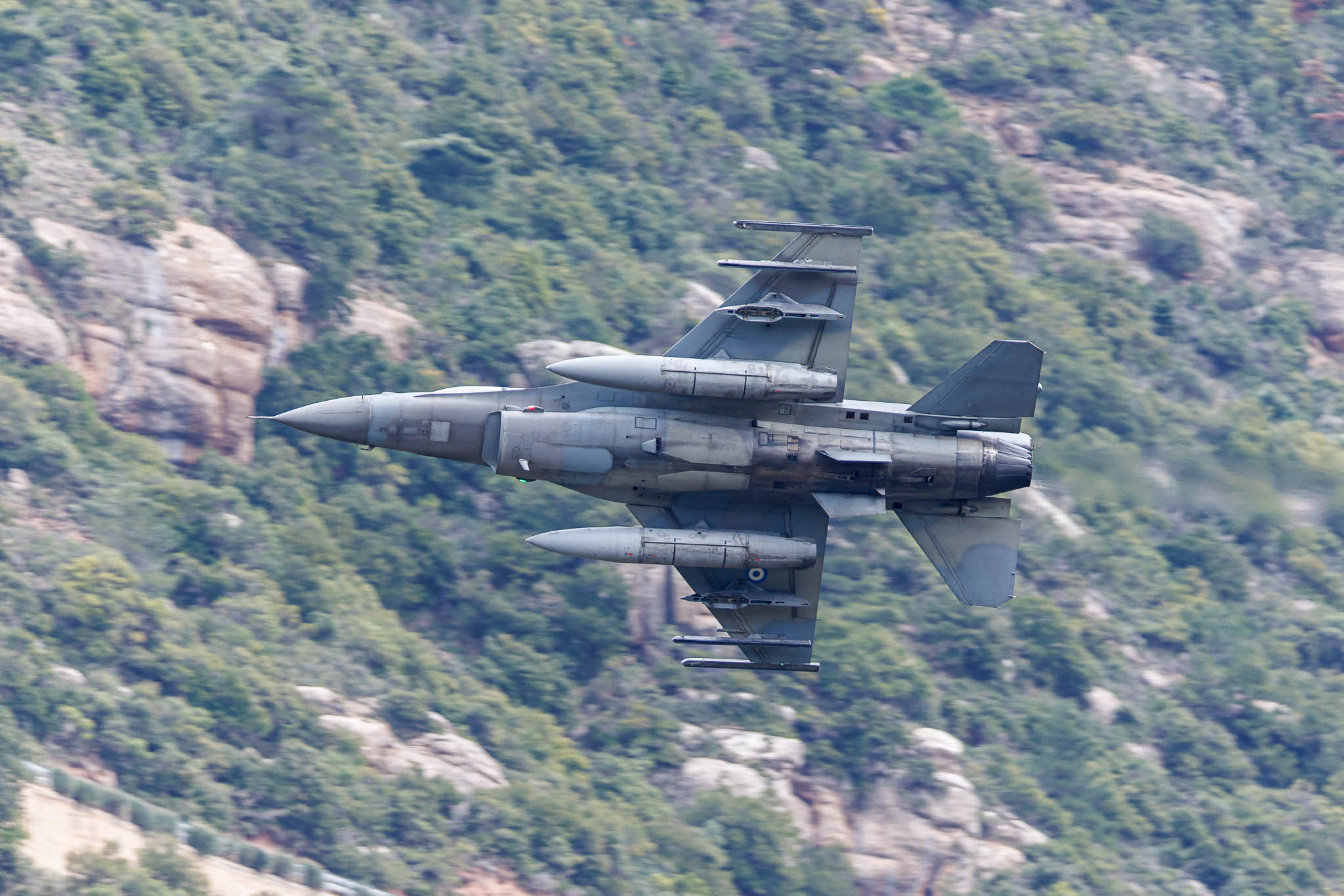 251_6851w7+