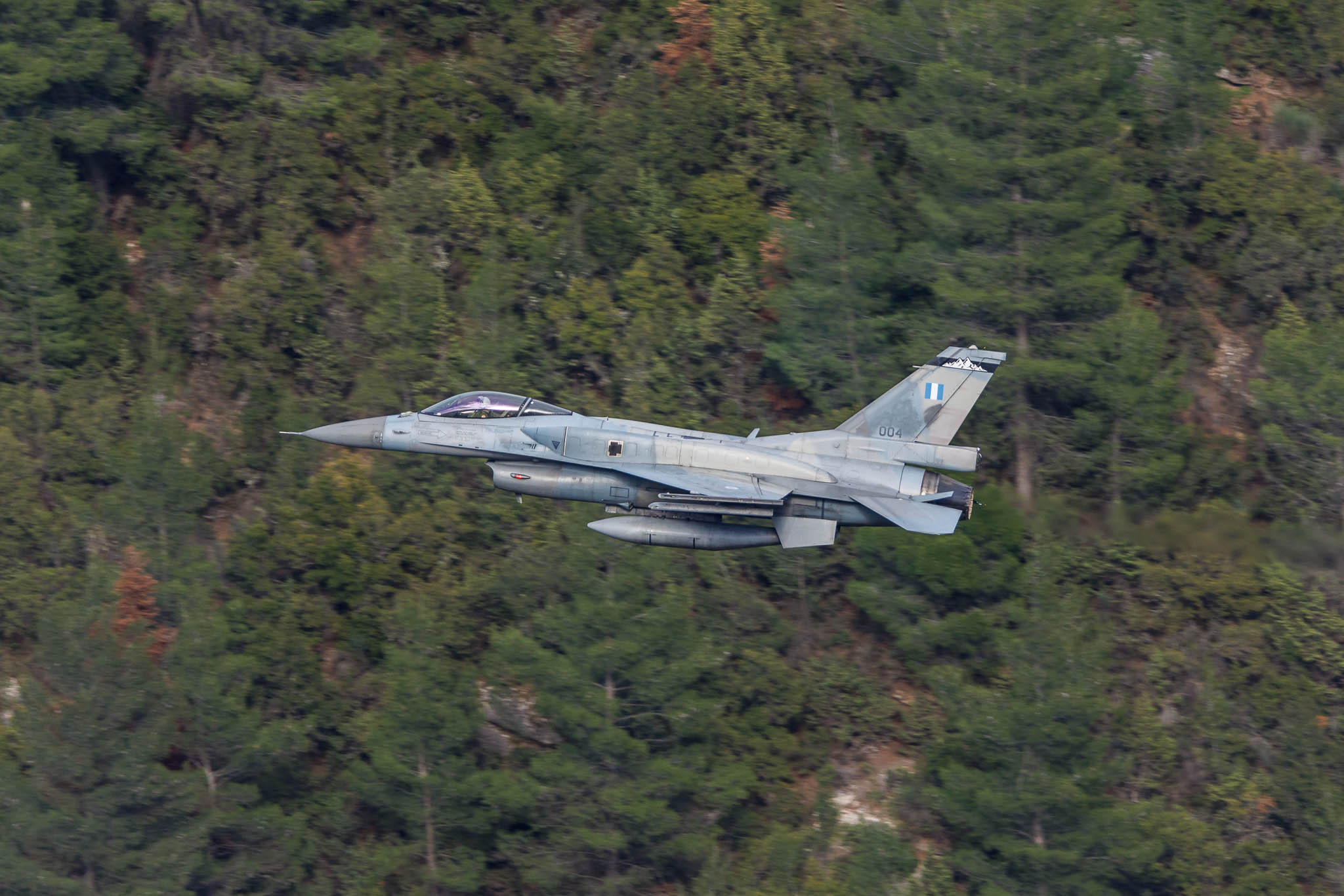 Aviation Photography low level flying