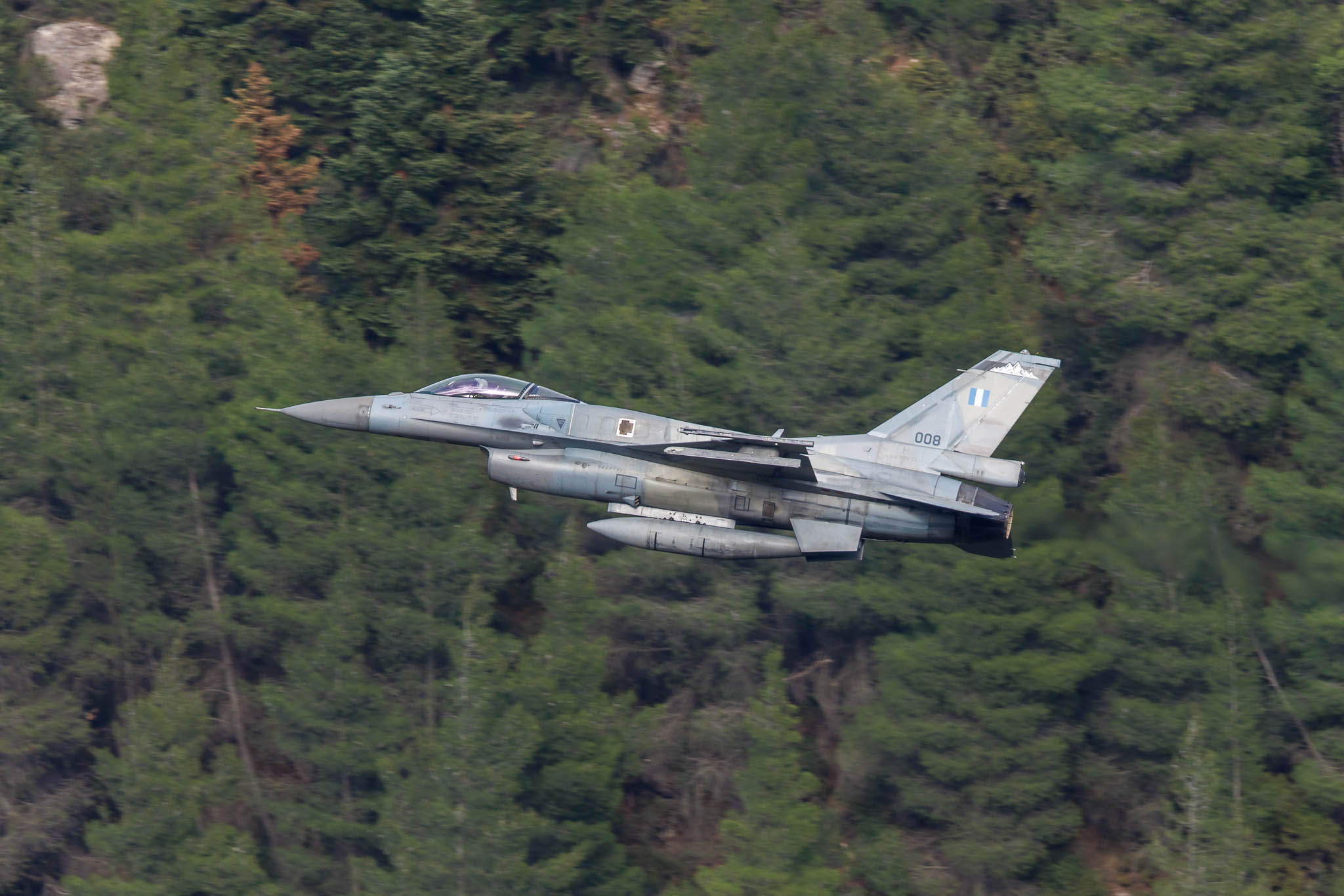 Aviation Photography low level flying