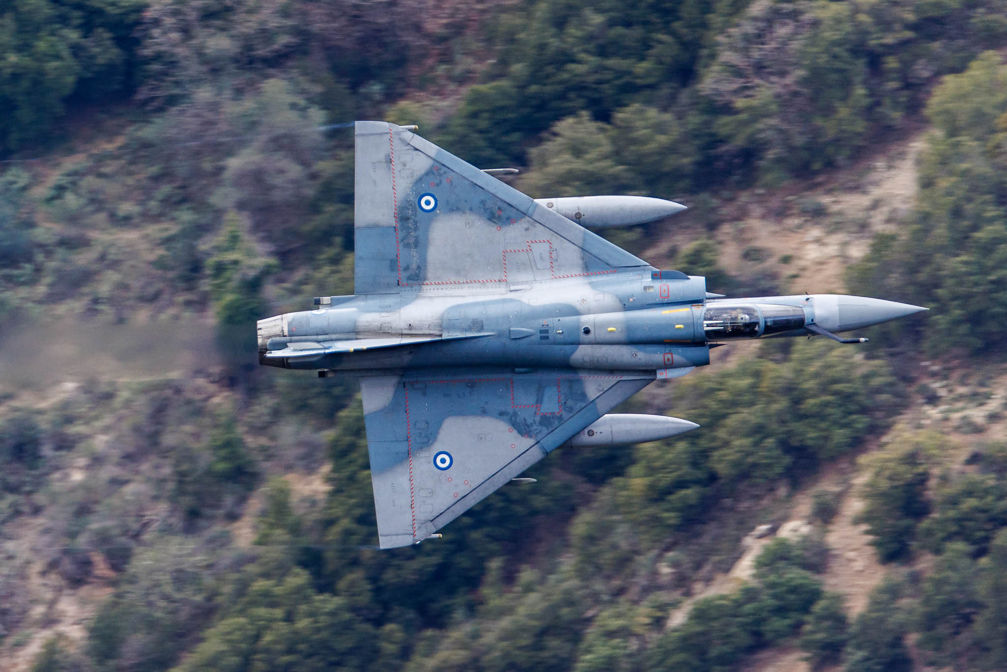 Aviation Photography low level flying