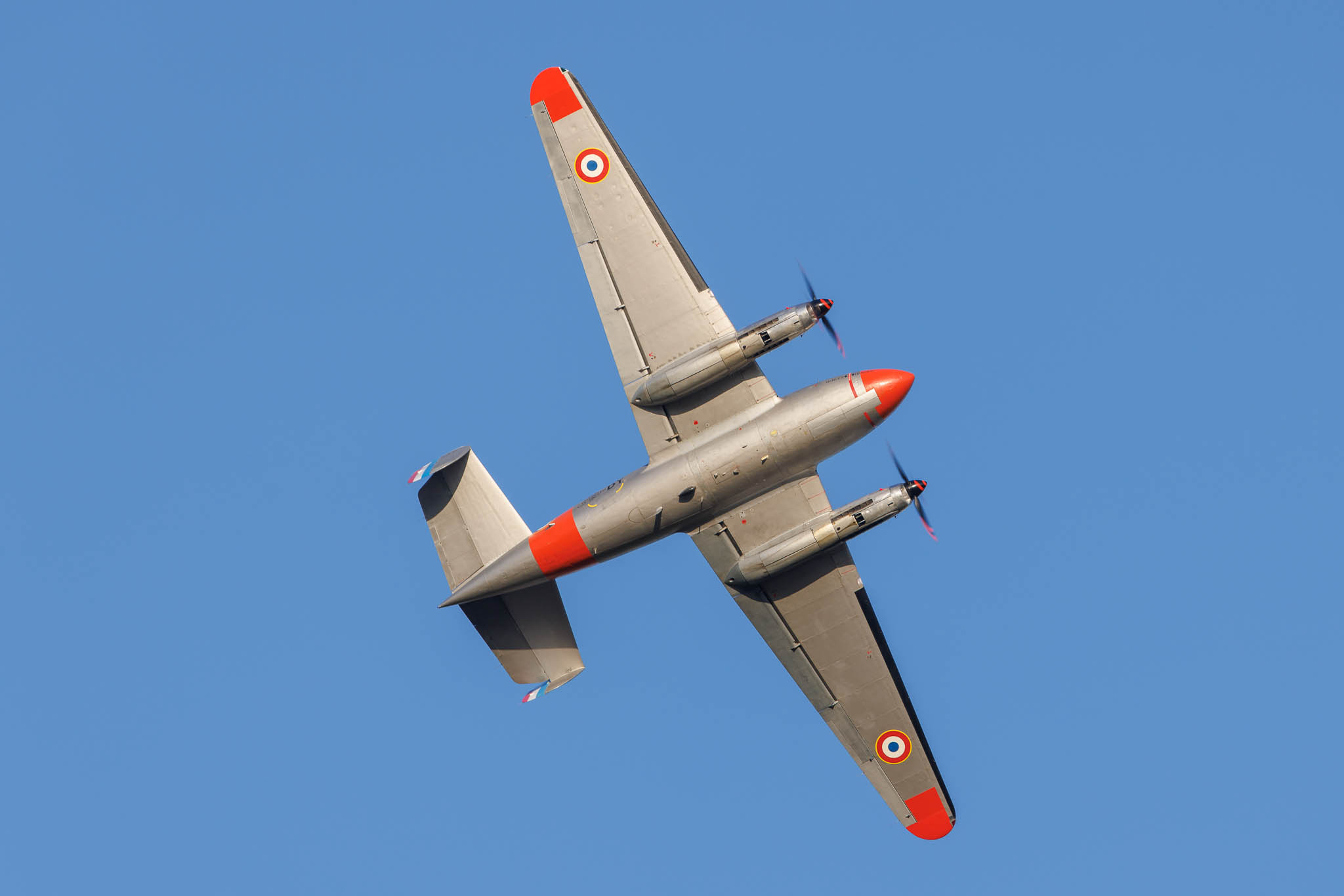 252_8263w9+