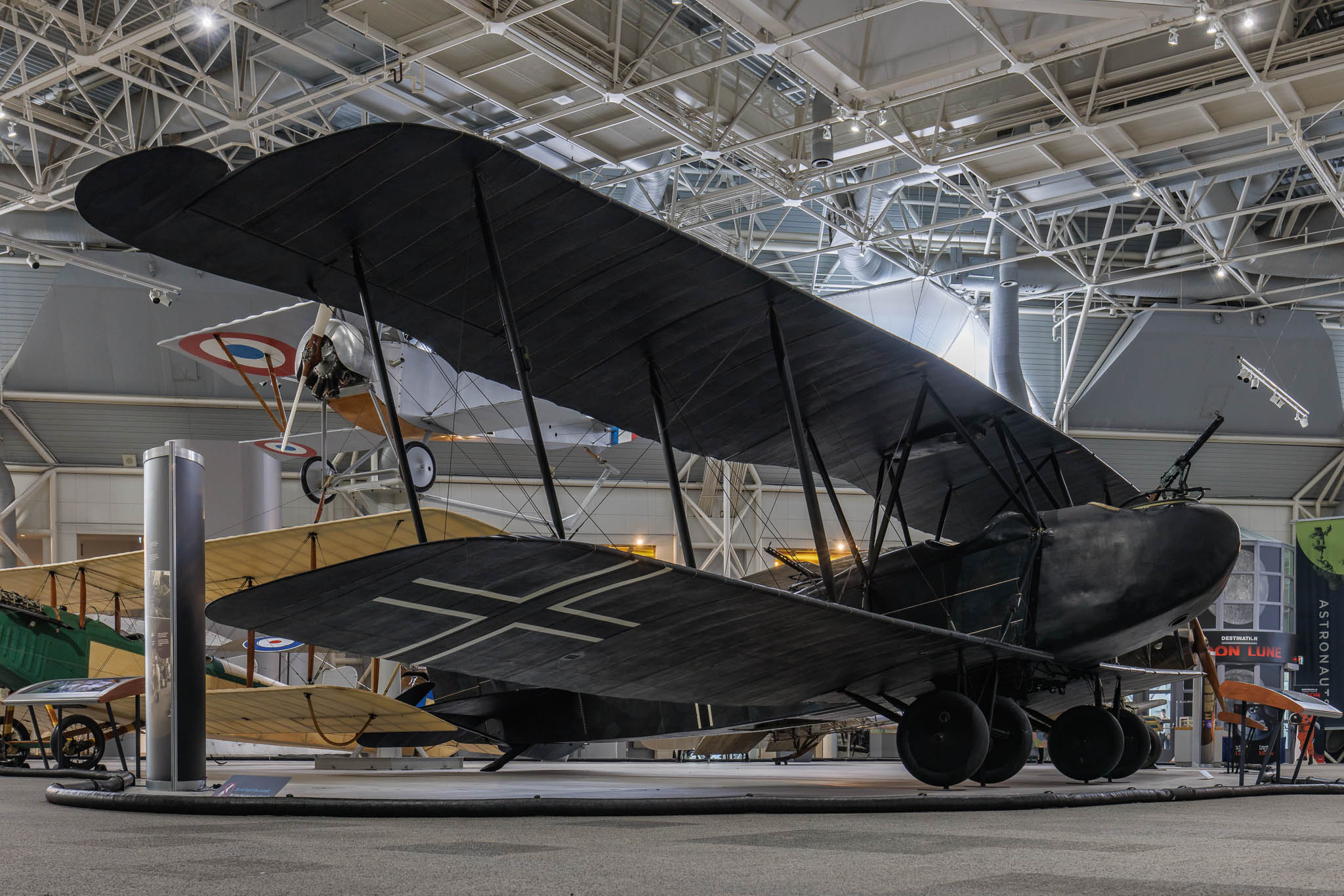 Image 262_8519w10 Canada Aviation and Space Museum