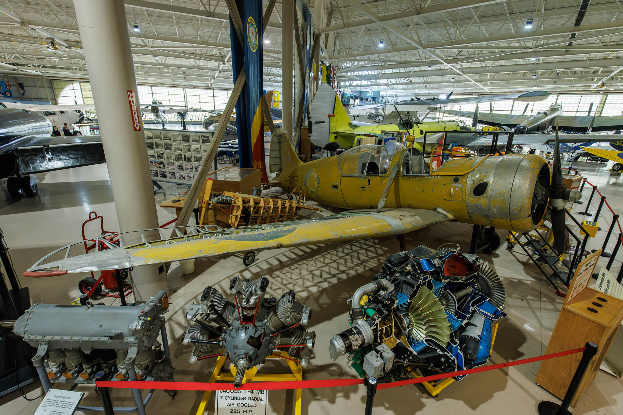 Image 263_0030w10 Canadian Warplane Heritage Museum