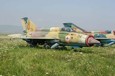 Fortele Aeriene Romne MiG-21