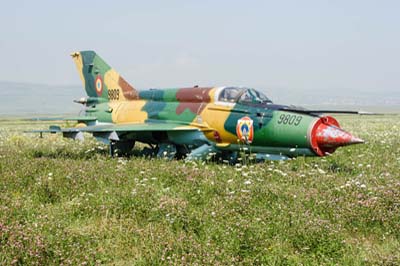 Fortele Aeriene Romne MiG-21