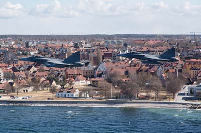 Aviation Photography low level flying