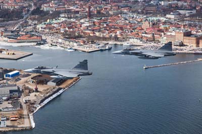 Aviation Photography low level flying