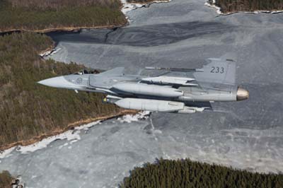 Aviation Photography low level flying