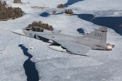 Aviation Photography low level flying