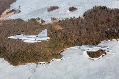 Aviation Photography low level flying