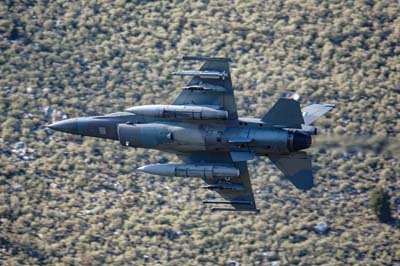 Aviation Photography low level flying