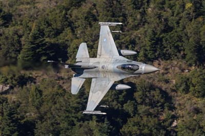 Aviation Photography low level flying