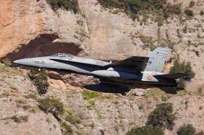 Aviation Photography low level flying