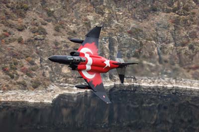 Aviation Photography low level flying