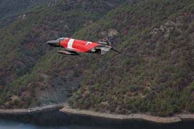 Aviation Photography low level flying