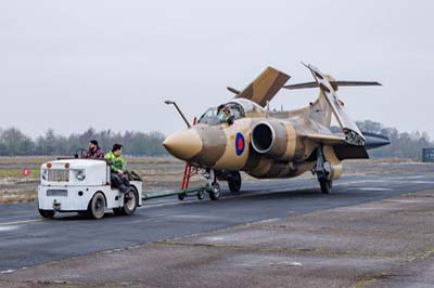 Buccaneer S.2B (XX900)