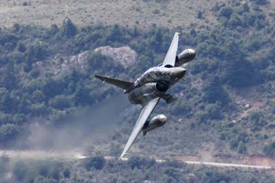 Aviation Photography low level flying