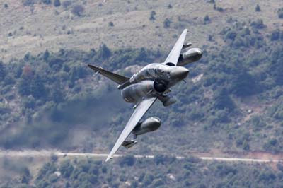Aviation Photography low level flying