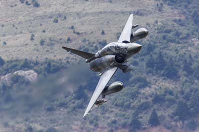 Aviation Photography low level flying