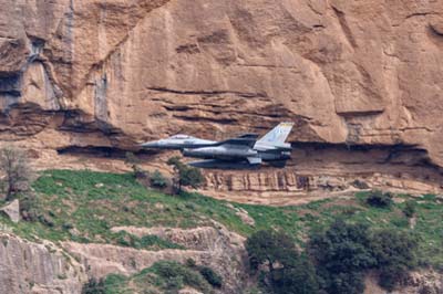 Aviation Photography low level flying