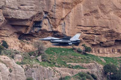 Aviation Photography low level flying