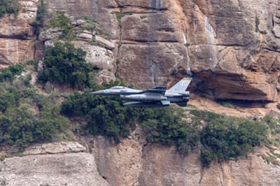 Aviation Photography low level flying