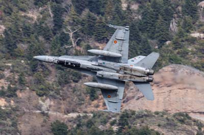 Aviation Photography low level flying