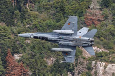 Aviation Photography low level flying