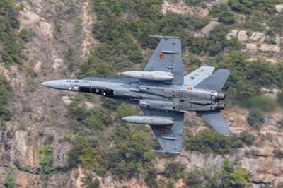 Aviation Photography low level flying