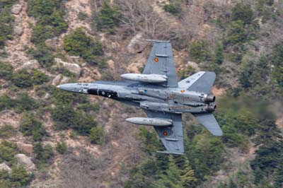 Aviation Photography low level flying