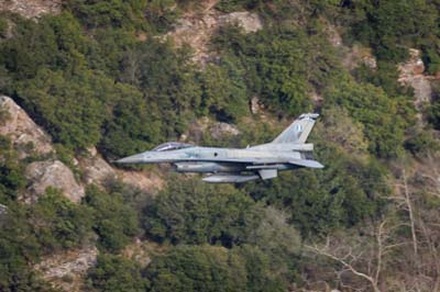 Aviation Photography low level flying