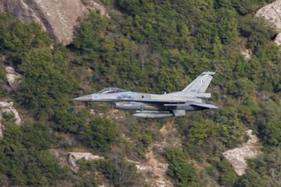 Aviation Photography low level flying