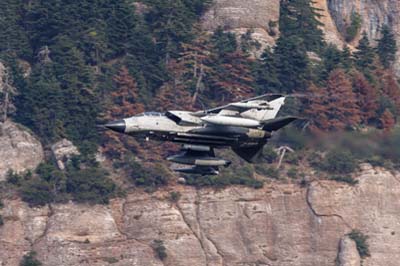 Aviation Photography low level flying