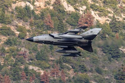 Aviation Photography low level flying