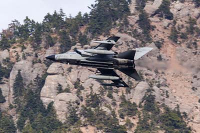 Aviation Photography low level flying