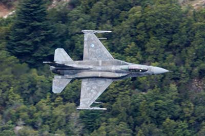 Aviation Photography low level flying