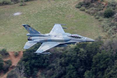 Aviation Photography low level flying