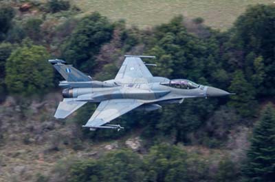 Aviation Photography low level flying