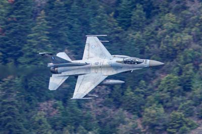 Aviation Photography low level flying
