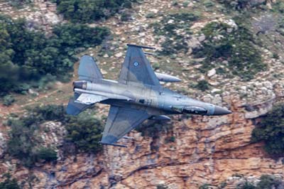 Aviation Photography low level flying