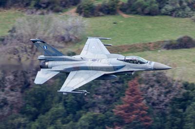 Aviation Photography low level flying