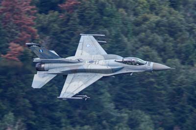 Aviation Photography low level flying