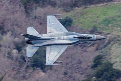 Aviation Photography low level flying