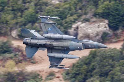Aviation Photography low level flying