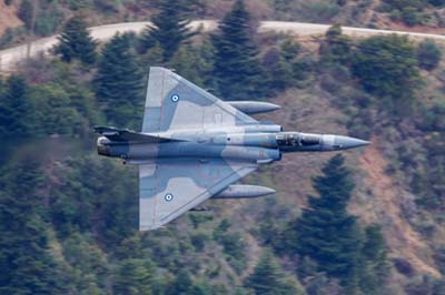 Aviation Photography low level flying