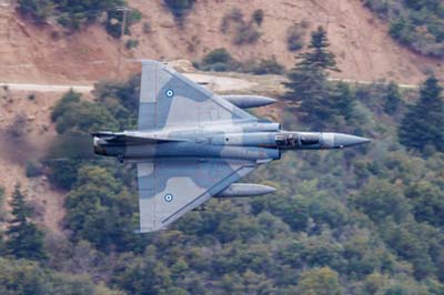 Aviation Photography low level flying