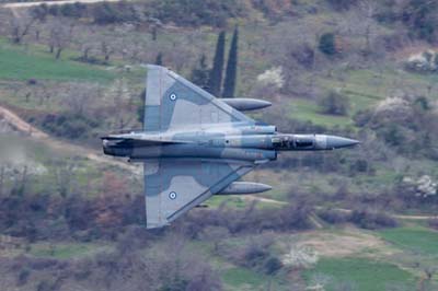 Aviation Photography low level flying