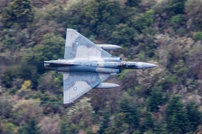 Aviation Photography low level flying
